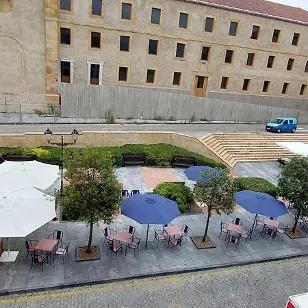 Appartamento Precioso En Cimadevilla Gijón